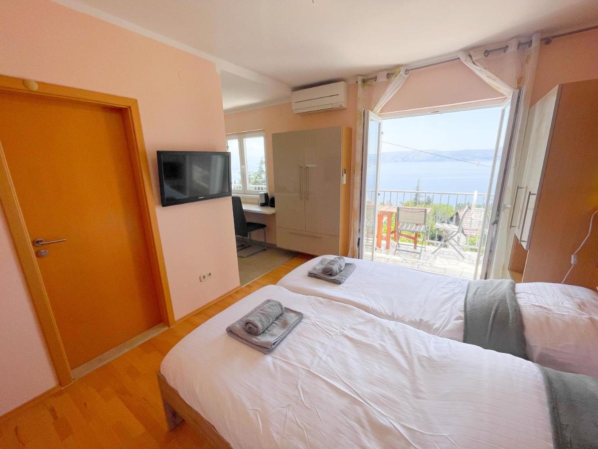 Apartments Sams Novi Vinodolski Ngoại thất bức ảnh