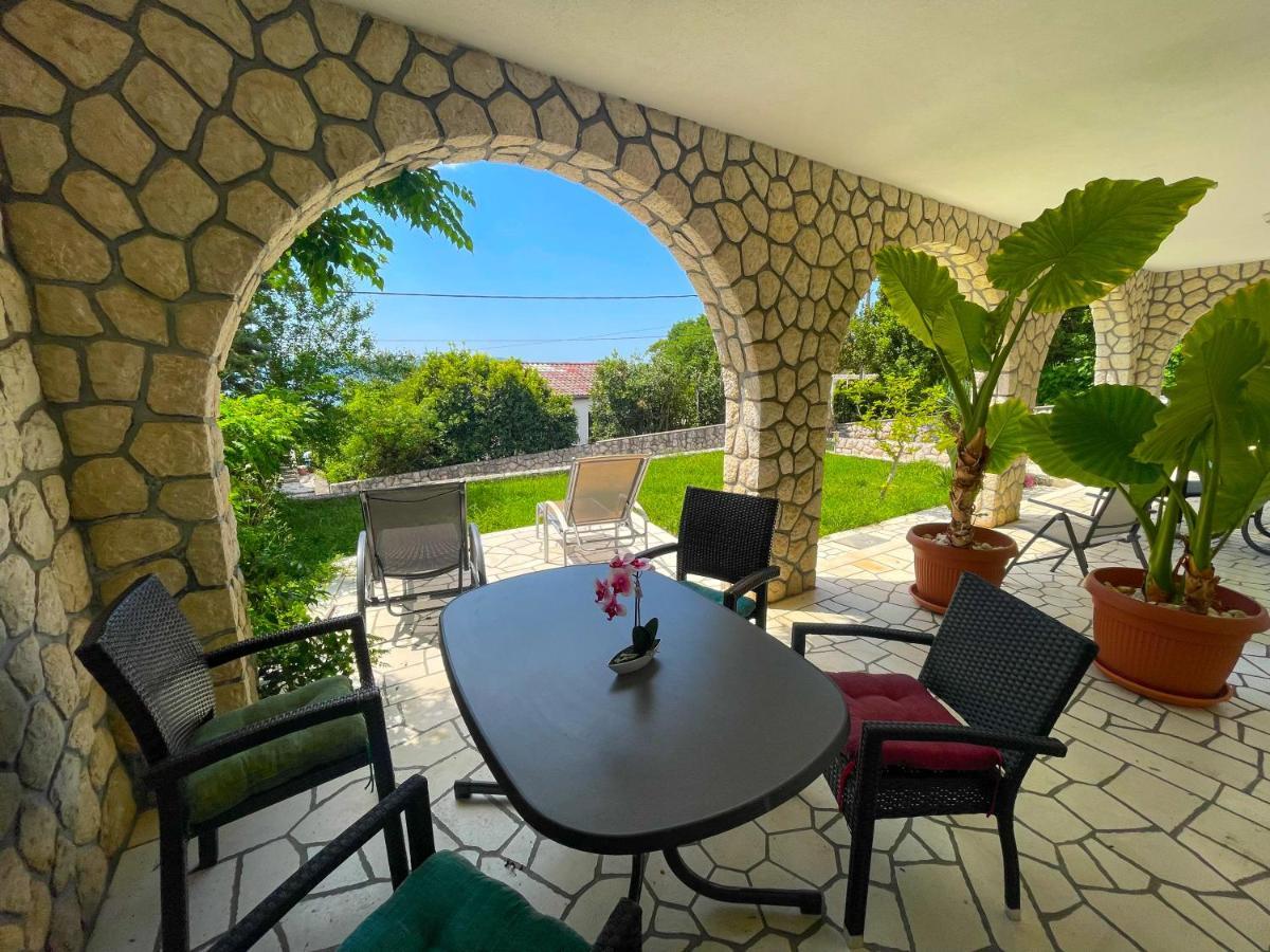Apartments Sams Novi Vinodolski Ngoại thất bức ảnh