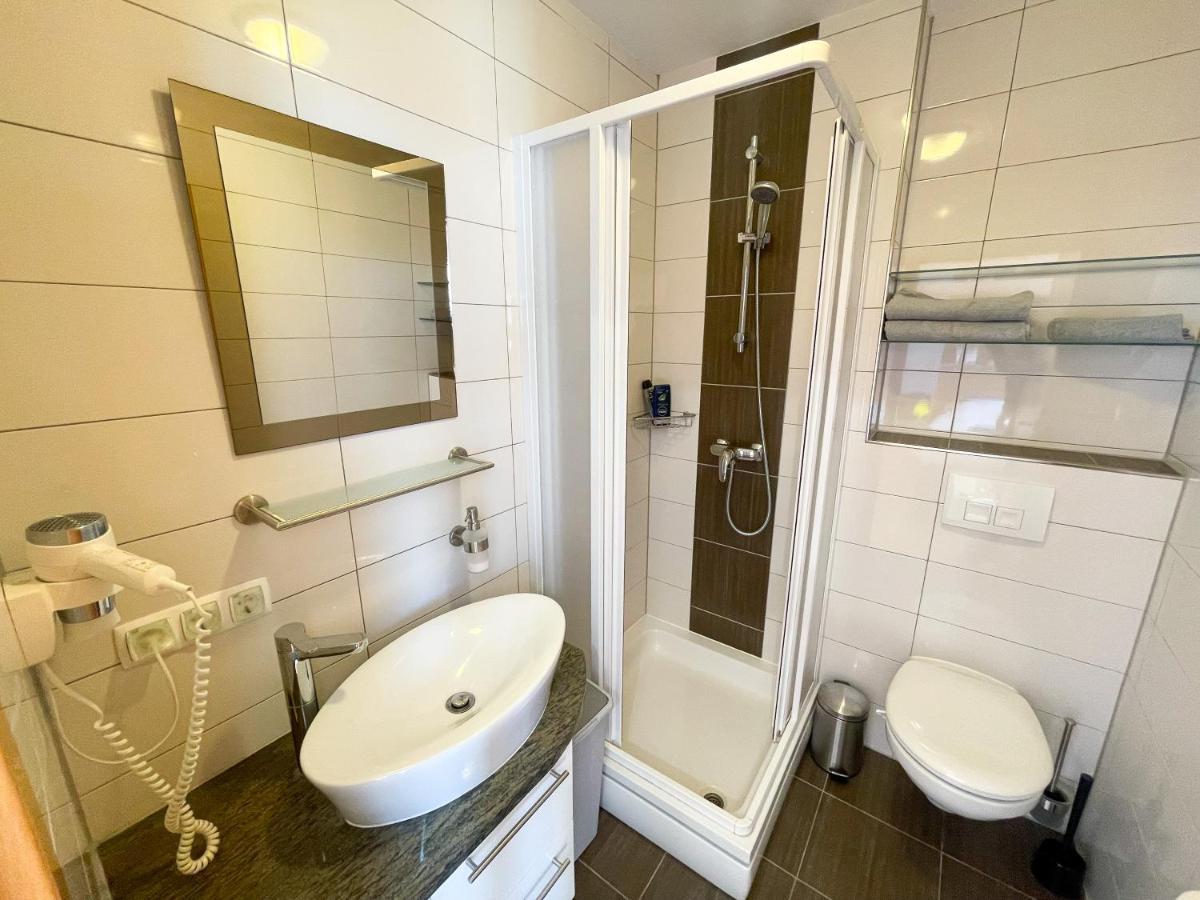 Apartments Sams Novi Vinodolski Ngoại thất bức ảnh