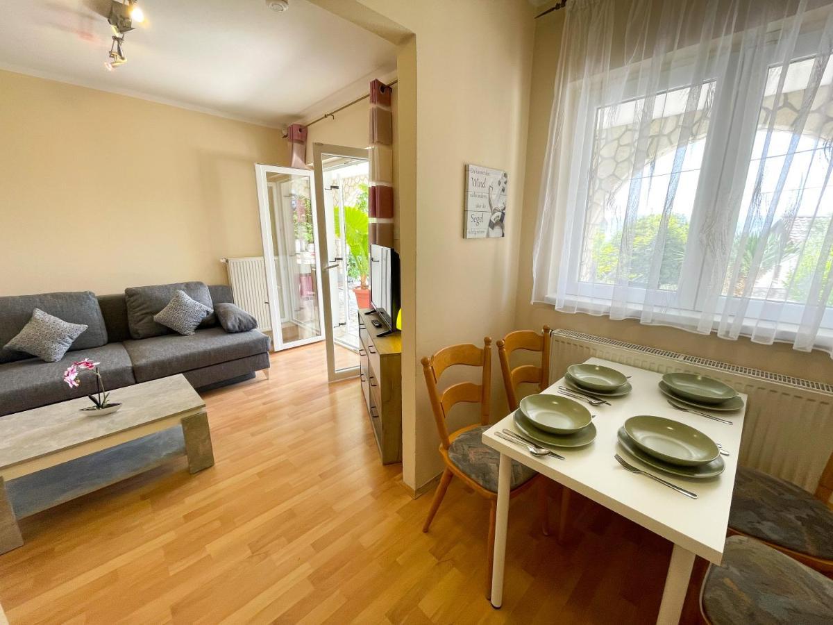 Apartments Sams Novi Vinodolski Ngoại thất bức ảnh